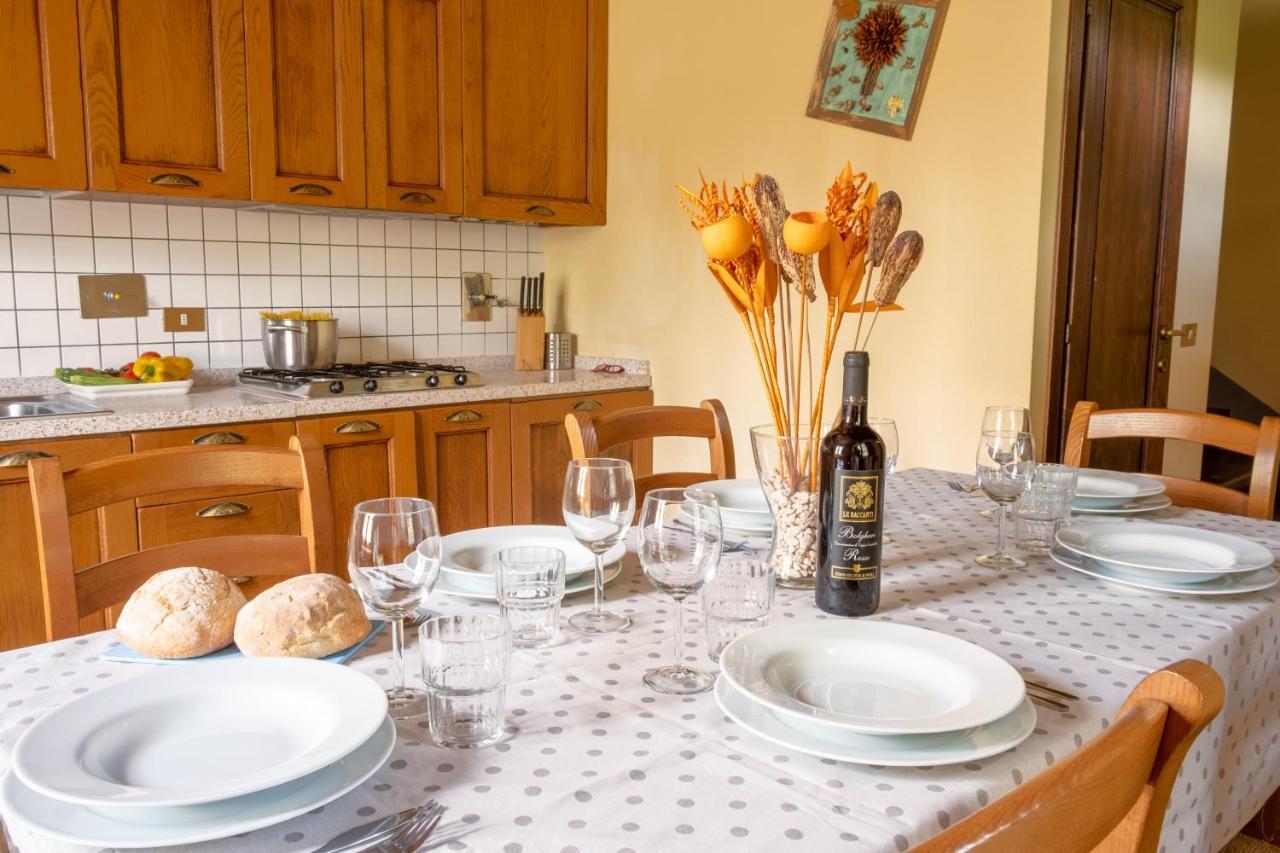 Tuscany Country Apartments กัมบาสซี แตร์เม ภายนอก รูปภาพ